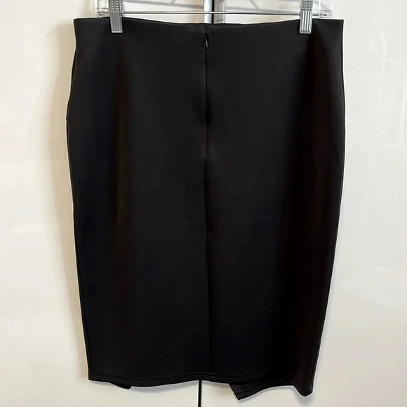 GUESS Pencil Skirt, Size L - Picture 4 of 8